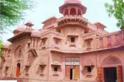 आखिर किस आदेश ने उड़ाई है संस्था प्रमुखों की नींद, लैपटॉप सहित तलब करने की मिली
चेतावनी - image