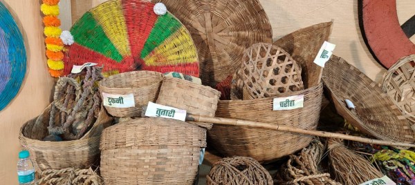 छत्तीसगढ़ में विशेष प्रकार के पारंपरिक उपकरण एवं वस्तुएं।