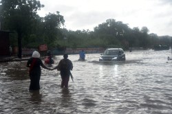 Rain Alert: ब्रेक पर जाने से पहले मानसून यहां करा सकता है भारी बारिश, जानें
17-18-19-20 जुलाई का मौसम - image
