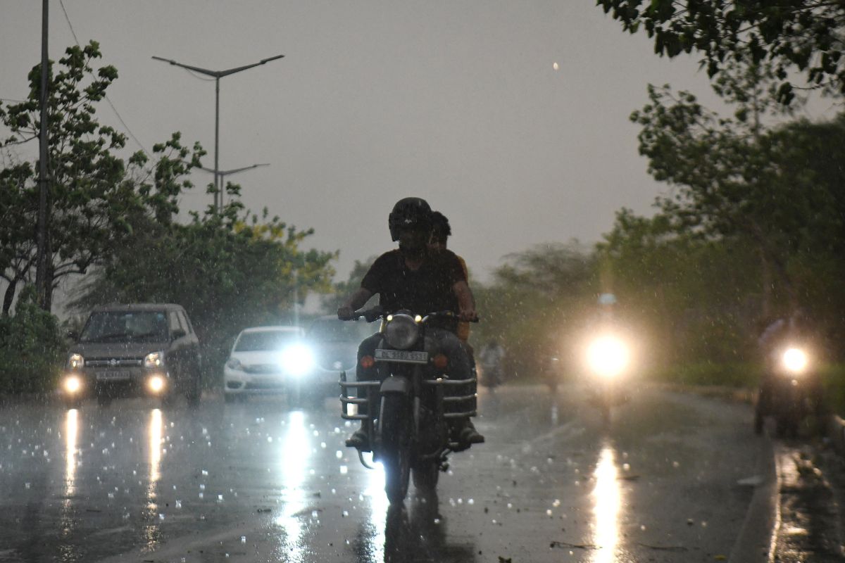 Monsoon Fury: Heavy Rainfall and Storm Alert for Delhi-NCR and Several Districts