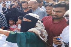 सड़क पर चालक की गला रेतकर हत्या, गुस्साए लोगों ने रीवा हाईवे किया जाम - image