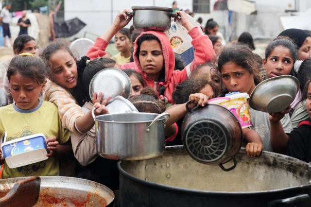 humanitarian aid in gaza