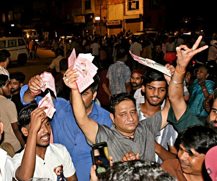 जयपुर ज्यौणार में सिस्टम को कोसते रहे लोग, पत्रिका फोटो