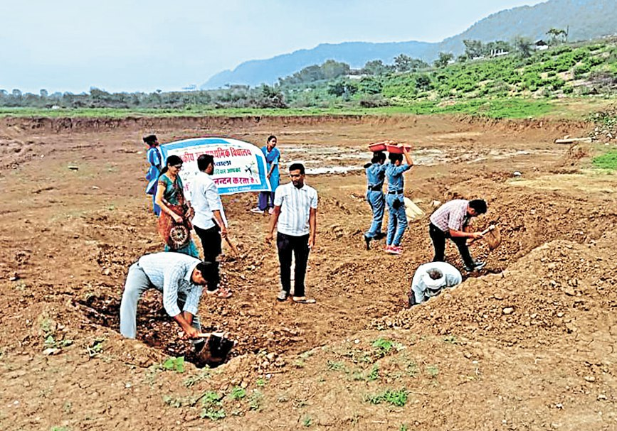 रामगढ़ डेम पर श्रमदान अभियान, पत्रिका फोटो