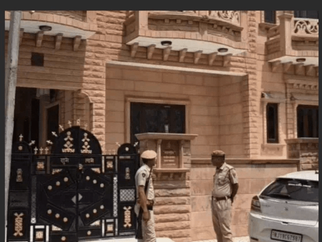 जोधपुर में आईटी की रेड, पत्रिका फोटो