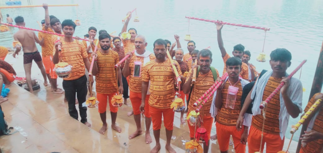 Kanwar Yatri