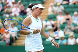 Wimbledon 2025: पहले ही दिन खत्म हुआ जेसिका पेगुला का सफर, कोकियारेटो ने सीधे
सेटों में हराया - image
