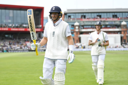 IND vs ENG day 3 Highlights: रूट का रिकॉर्डतोड़ शतकसे इंग्लैंड मजबूत, पहली पारी
में ठोके 544 रन, बनाई 186 रनों की बढ़त - image