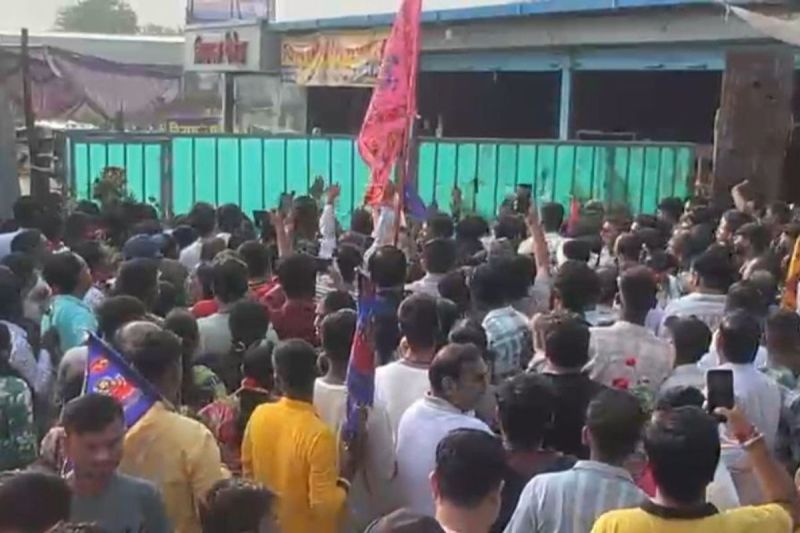 वायरल वीडियो से ली गई तस्वीर...