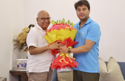 नए संगठन के लिए सिंधिया से भी सलाह, खंडेलवाल की मुलाकात ने बढ़ाई हलचल - image