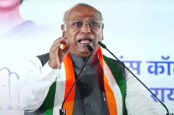 CG Politics: झमाझम बारिश में गरजे खरगे! BJP को संविधान पर दी खुली चुनौती, हिम्मत
है तो… - image