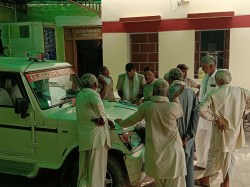 दुर्घटना : चूरू के मेहरी गांव में 18 माह के बेटे के साथ कुंड में गिरी मां, दोनों
की मौत - image