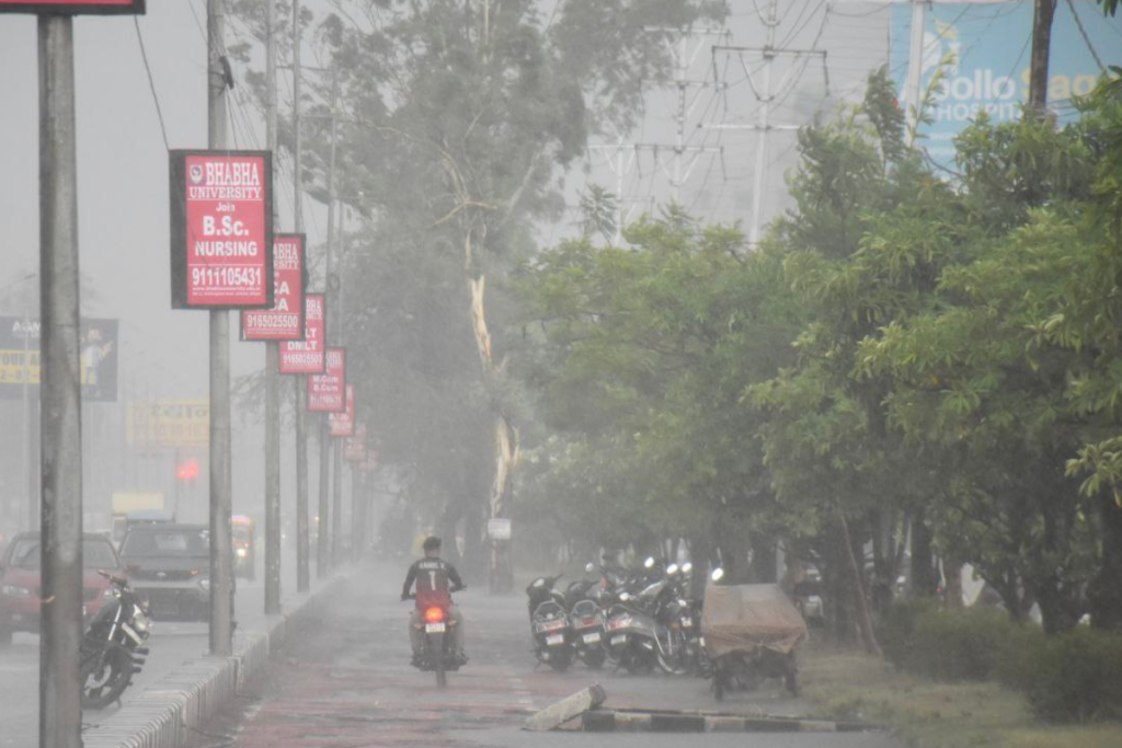 mp weather heavy rain alert in mp