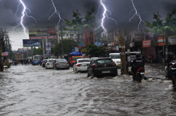 अगले चार दिन अति भारी बारिश की चेतावनी, 26 जिलों में बाढ़ का अलर्ट - image