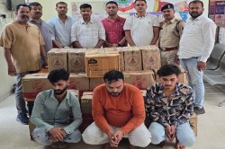 फिल्मी स्टाइल में पुलिस का एक्शन, ओवरब्रिज के पास पकड़े दो लग्जरी कार, मिले MP,
हरियाणा-पंजाब के… - image