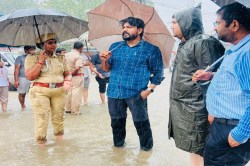 Pali News: कच्ची झोपड़ी में चारपाई पर सो रही थी बच्ची, अंदर घुसा बारिश का पानी,
मासूम की डूबने से मौत - image