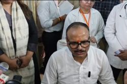 अखिलेश यादव के बयान पर भड़के डिप्टी सीएम बृजेश पाठक कहा पहले अपने गिरेबान में
झांक कर देखें - image