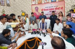 सपा कांग्रेस और बसपा पर जमकर बरसे से डिप्टी सीएम केशव मौर्य, अखिलेश यादव को लेकर
दिया बड़ा बयान जानिए पीडीए को कैसे परिभाषित किया - image