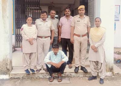 प्रेमिका की हत्या कर शव को दफनाने में मदद का आरोपी गिरफ्तार