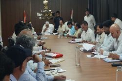VIDEO: प्रभारी मंत्री डॉ. किरोड़ी लाल मीणा का खैरथल दौरा, सहायता राशि के चेक
वितरित किए - image