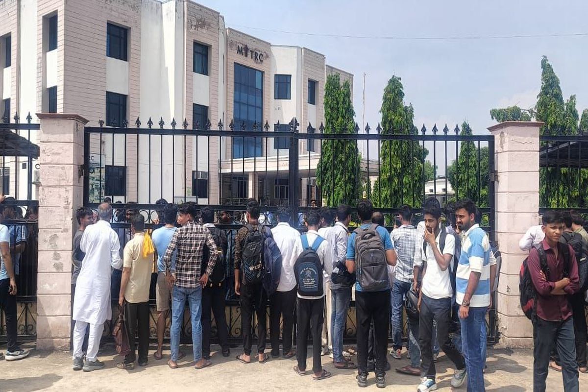 CSIR UGC NET Exam: Candidate's Protest at Alwar Centre