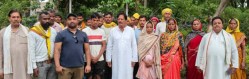 नक्सलियों को सहयोग करने के आरोप में अब तक पुलिस ने तीन आदिवासियों को किया
गिरफ्तार - image