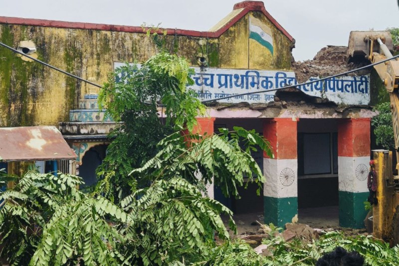 piplodi school student