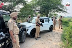 अमृतसर में हथियारों की तस्करी के आरोप में चार आरोपी गिफ्तार, भारी मात्रा में
हथियार जब्त - image