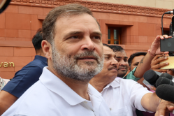 अमेरिकी टैरिफ को लेकर राहुल गांधी ने सरकार को घेरा, अर्थव्यवस्था को खत्म करने का
लगाया आरोप - image