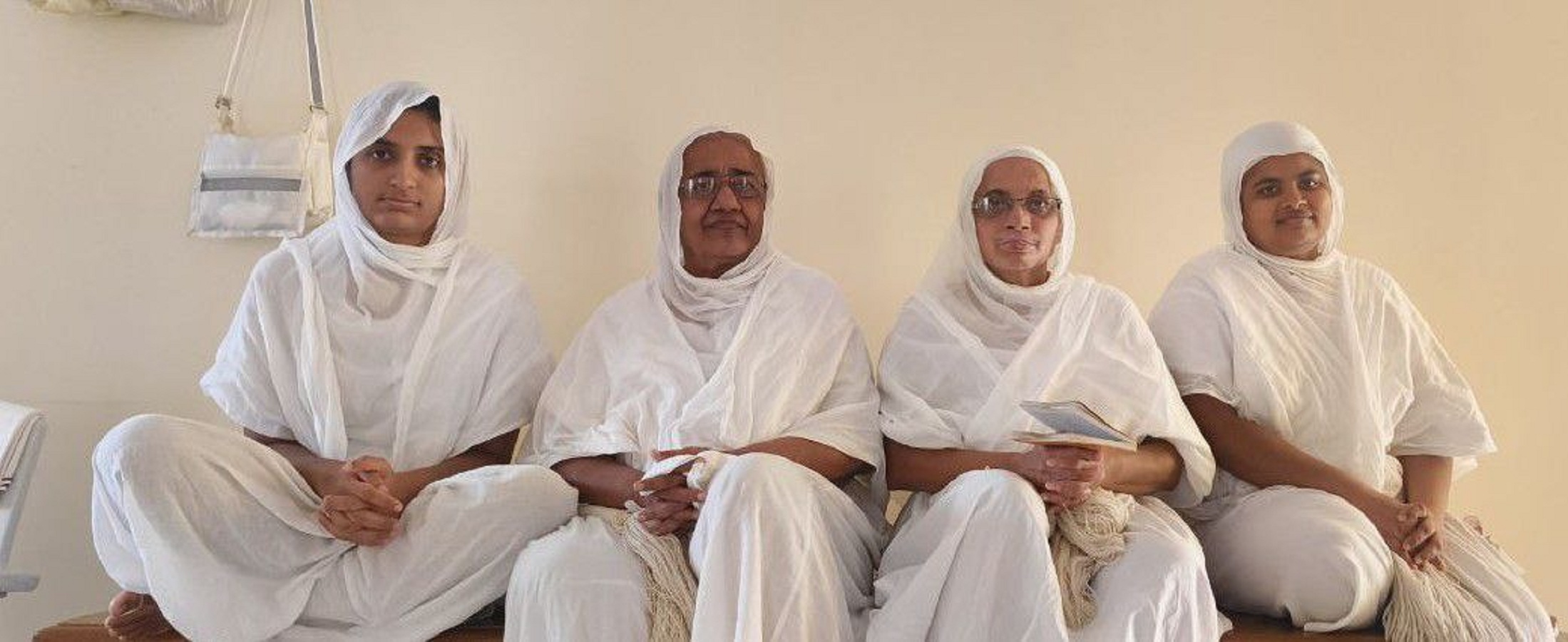 चातुर्मास: शिविर, अनुष्ठान और संस्कारों के माध्यम से आत्मिक और सामाजिक विकास पर
जोर