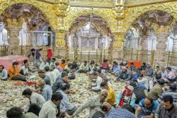 Sanwaliya Seth: एक माह में 29 करोड़, सालभर में 150 करोड़ से ज्यादा! जानिए कहां
खर्च होता है इतना धन… - image