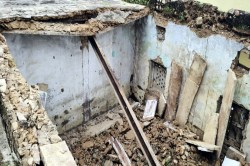 karauli News: करौली में भी हो सकता था झालावाड़ जैसा दर्दनाक हादसा, सरकारी स्कूल
की छत ढही - image