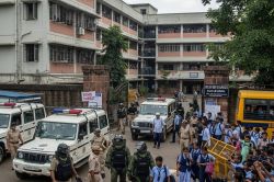 कुछ ही देर में विस्फोट होगा… मेरठ के 10 स्कूलों को मिली बम से उड़ाने की धमकी - image
