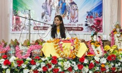 मन में भाव हो तो कण-कण में दिखेंगे कृष्ण: त्याग, समर्पण और करुणा से ही जीवन में
आएगी शांति - image