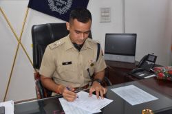 नवनियुक्त एसपी मुदुल ने कहा – जिले में साइबर क्राइम रोकना व युवा पीढ़ी को नशे
बचाना पहली प्राथमिकता - image