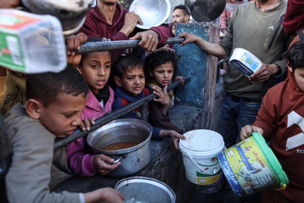 Starving kids in Gaza