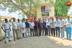 फरीदपुर में ईसाई मिशनरी पर धर्मांतरण का आरोप, हिंदू संगठनों ने किया हंगामा,
लालजी व बेटी हिरासत में, रिपोर्ट दर्ज - image
