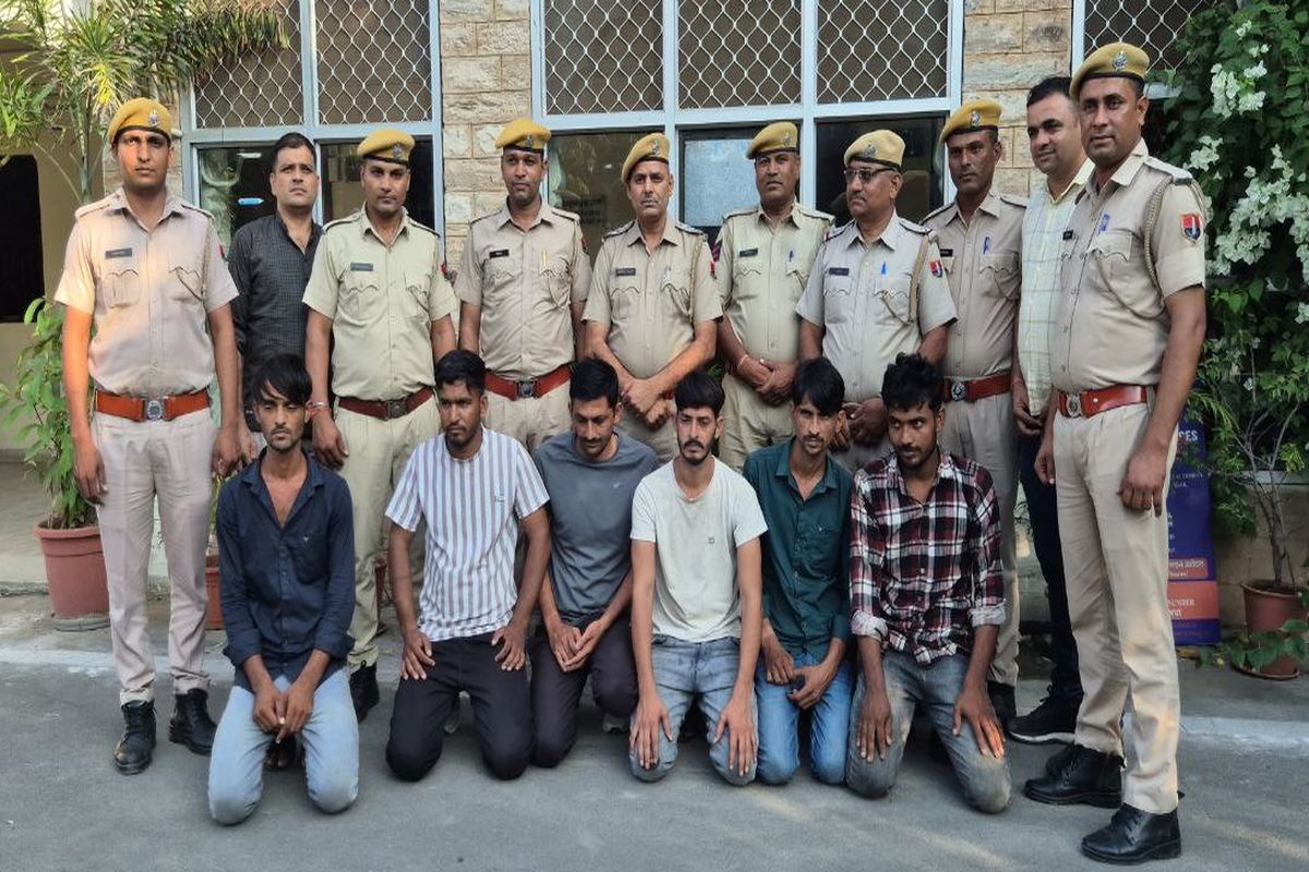 ट्रेक्टर चोर गिरोह का पर्दाफाश, 6 आरोपी गिरफ्तार