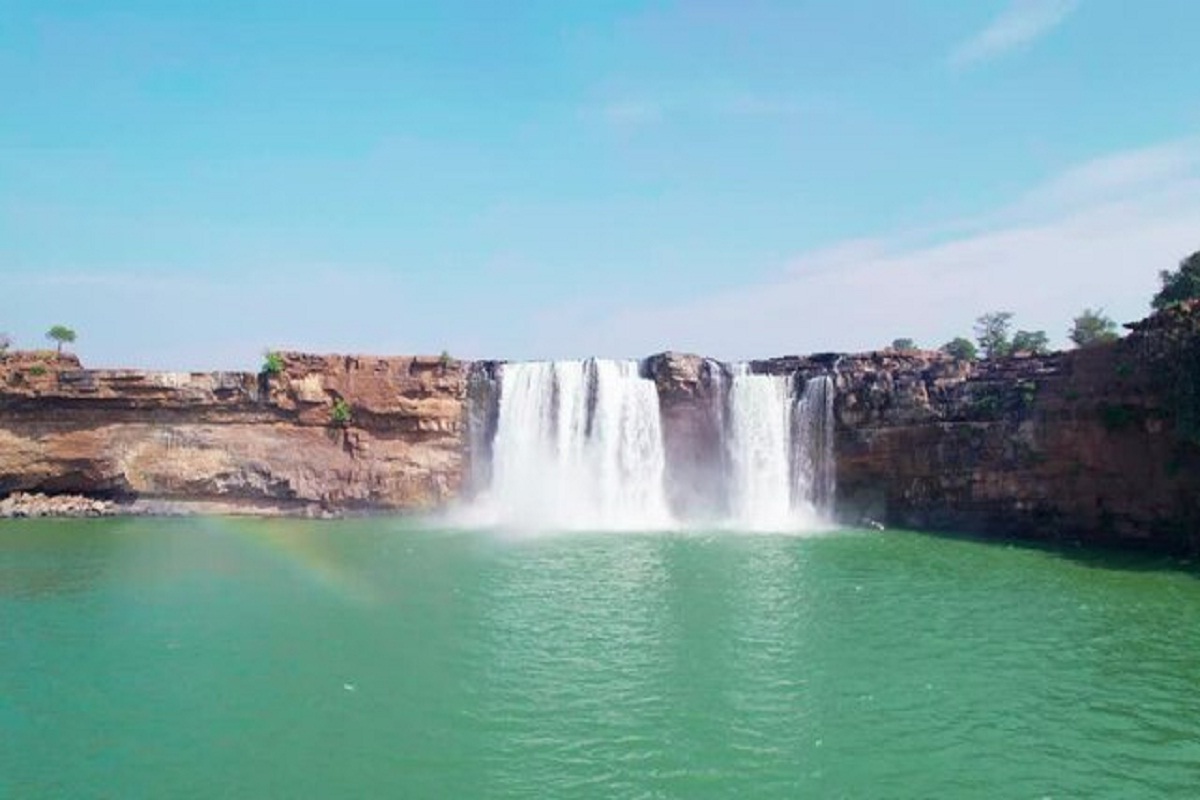 Chitrakoot Waterfall: बस्तर के चित्रकूट जलप्रपात का निखरता स्वरूप, देखें अद्भुत
तस्वीरें…