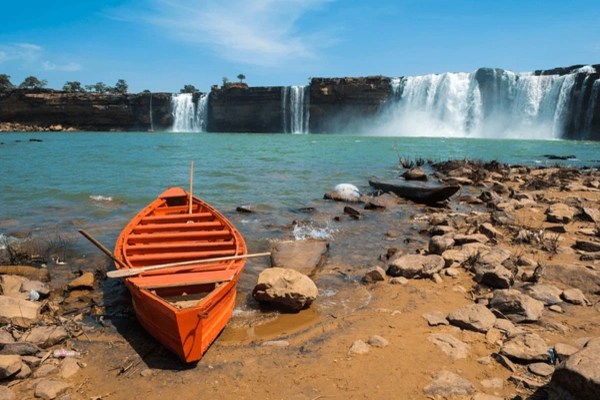 Chitrakoot Waterfall