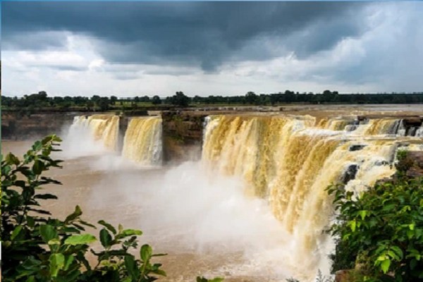 Chitrakoot Waterfall