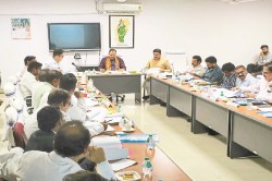 CG News: मेडिकल हब बनेगा बस्तर… मिलेगी अच्छी सुविधाएं, स्वास्थ्य मंत्री का
निर्देश जारी - image
