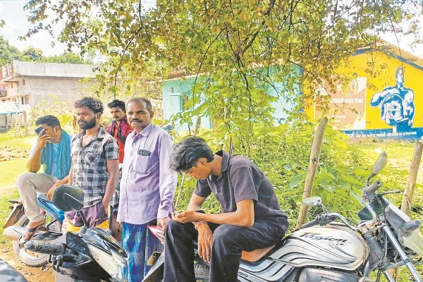 परिजनों का आरोप उपचार में बरती लापरवाही (Photo source- Patrika)