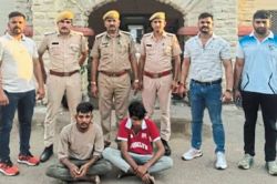 भीलवाड़ा पुलिस की बड़ी सफलता: चेन स्नैचर गैंग के 2 बदमाश दबोचे, वाहन चोर गिरोह
से 11 बाइक बरामद - image