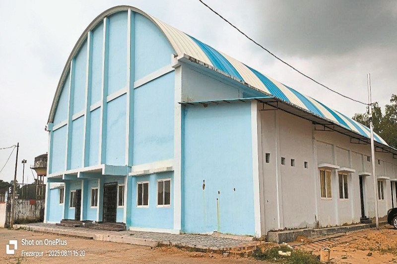 वूडन बैडमिंटन कोर्ट 4 साल से बन ही रहा (Photo source- Patrika)