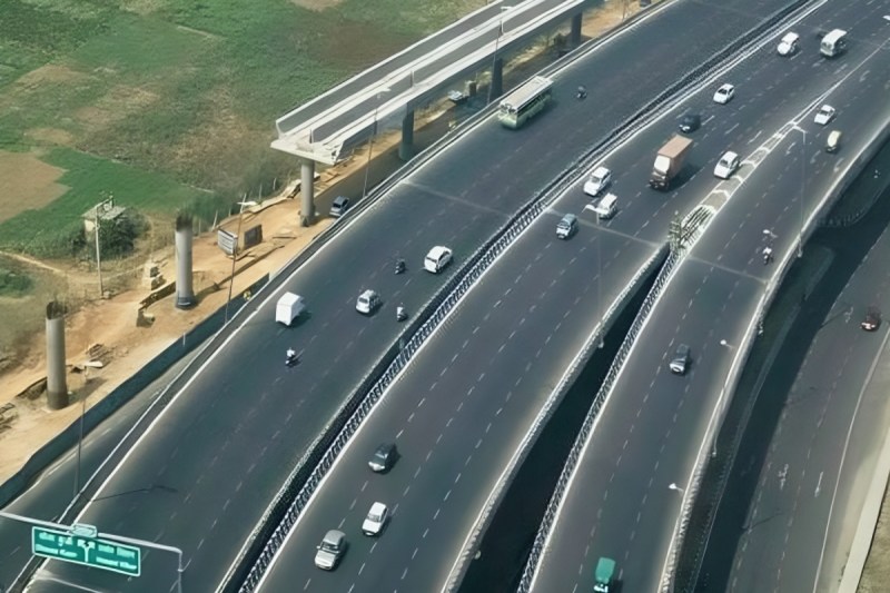 भवनों पर लाल निशान – 60 करोड़ की परियोजना पर तेजी से काम शुरू फोटो सोर्स : Social Media