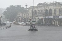 यूपी में कमजोर पड़ा मानसून, 16 अगस्त को पश्चिमी जिलों में भारी बारिश का अलर्ट फोटो सोर्स : Patrika