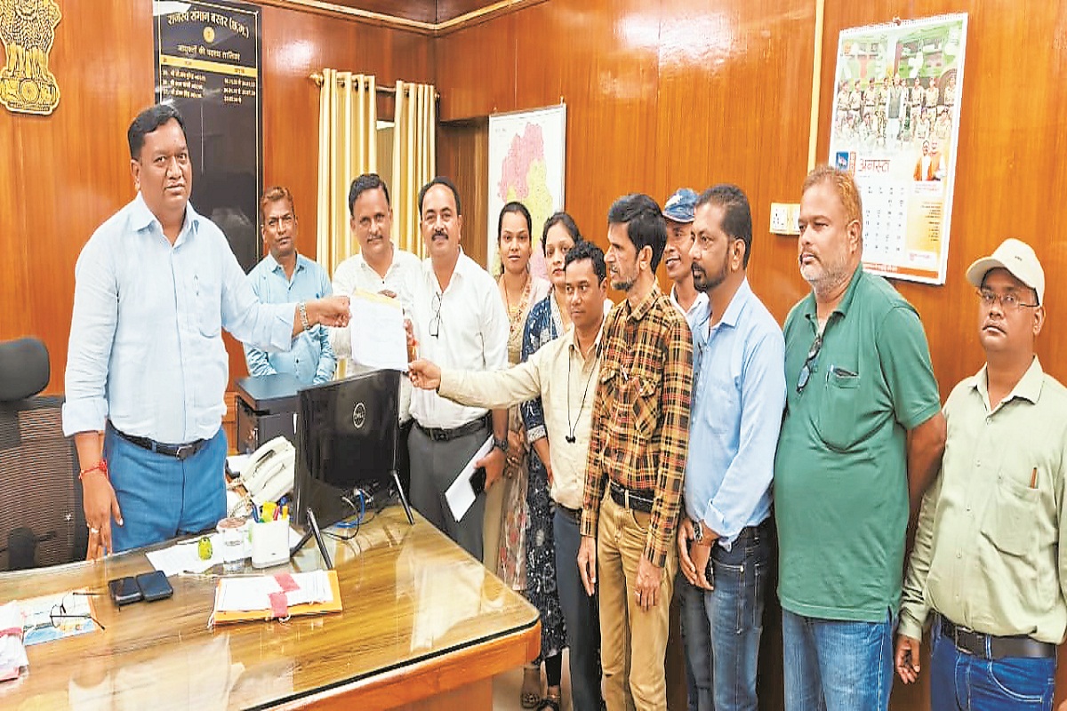 ऑनलाइन कार्य का बहिष्कार (Photo source- Patrika)