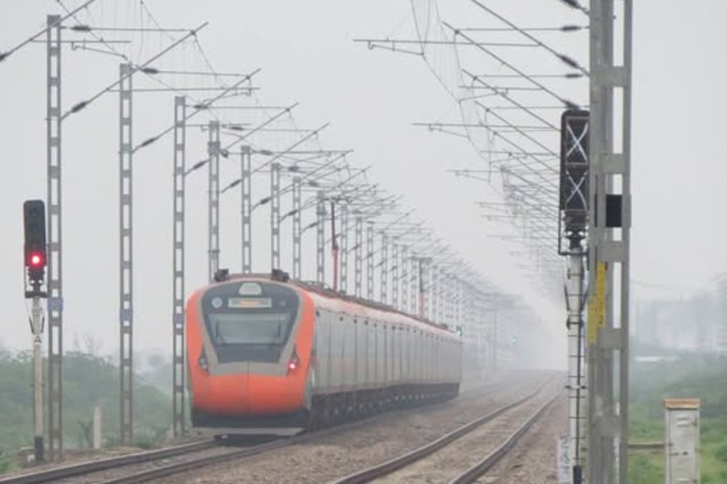 Vande Bharat Express Update (फोटो सोर्स : Social Media/X)