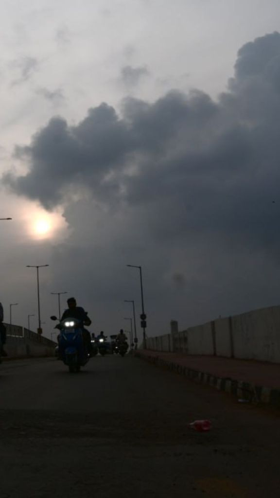 फिर एक्टिव हुआ मानसून (फोटो सोर्स- पत्रिका)
